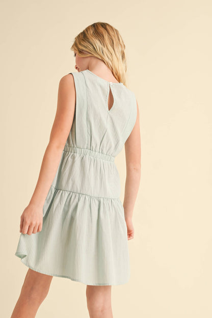 2 TIER KNEE LENGTH DRESS