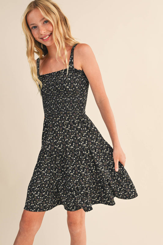 SMOCKED KNIT TIERED SHORT DRESS