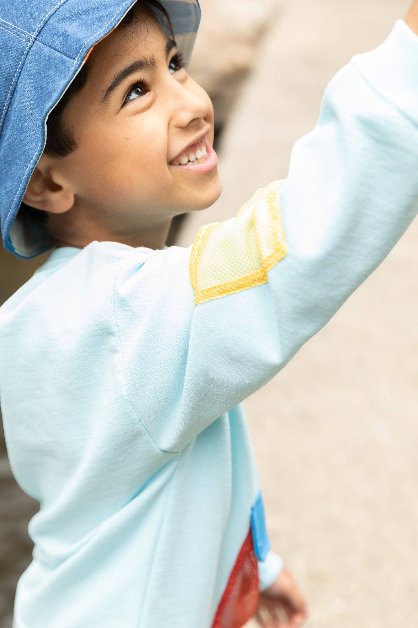 Recycled Cotton Blue Pocket Kid Sweatshirt
